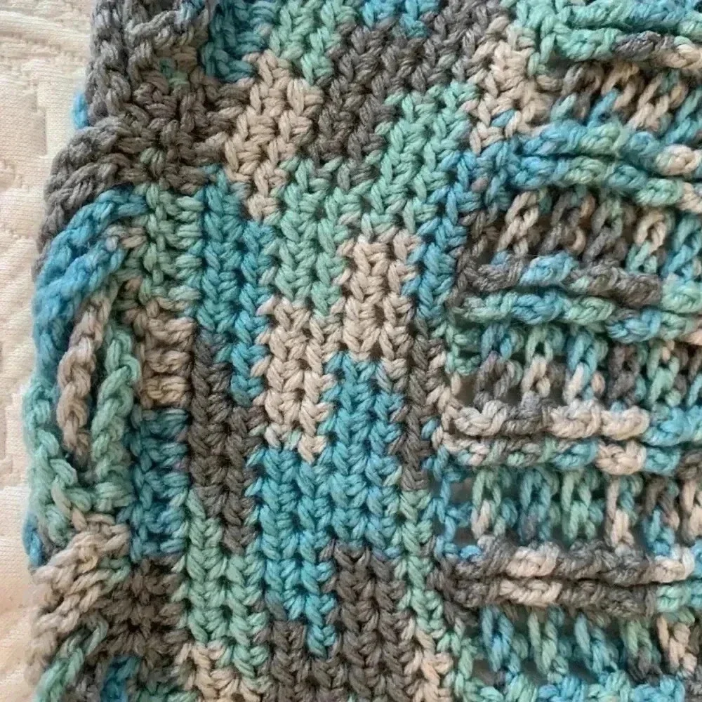 New Afghan Blanket Throw Handmade Crochet Variegated Blue Teal Gray 4.5’ Round